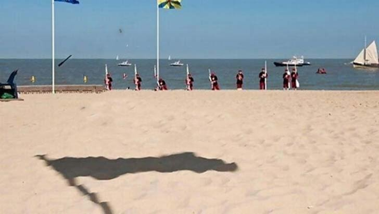 Optical illusion of a magic carpet